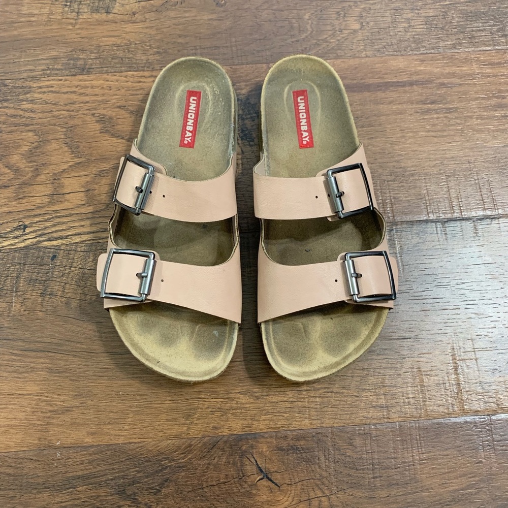 Unionbay sandals
